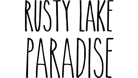 Логотип Rusty Lake Paradise