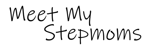 Логотип Meet My Stepmoms